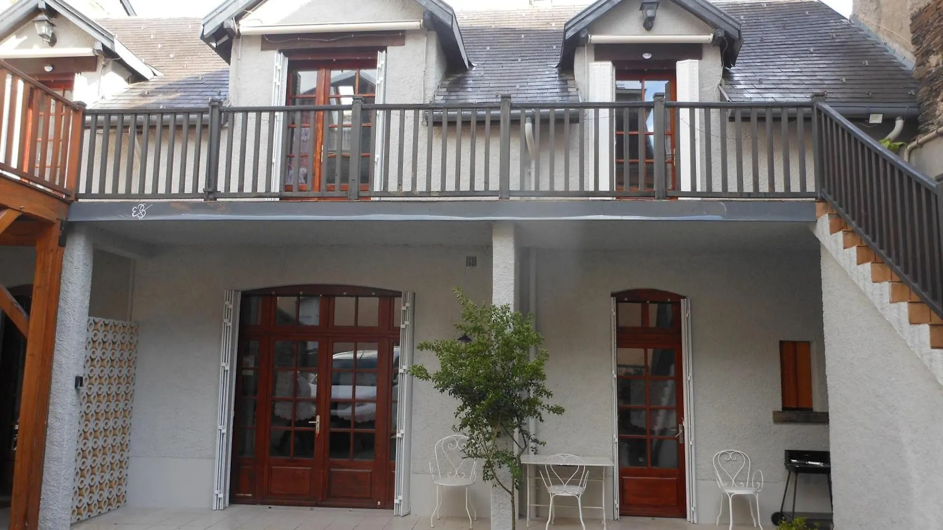 Charmant Meuble Dans Chalet Montagnard Bagnères-de-Luchon